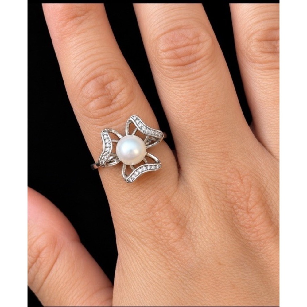 Modern 925 Sterling Silver Pearl & Pavé Ribbon Flower Ring - Size 9